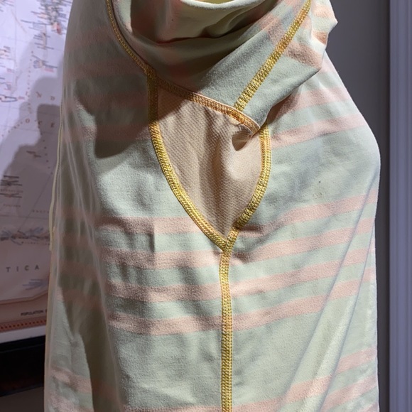 π LULULEMON run: warm up crew - Picture 15 of 16